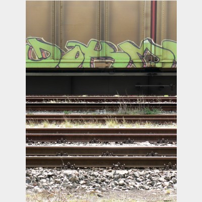 Gleise und Graffitti